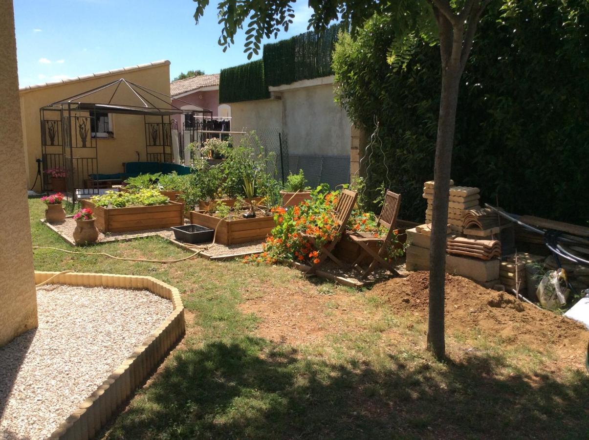 Le Claouraous Calme Bed & Breakfast Canet  Екстериор снимка